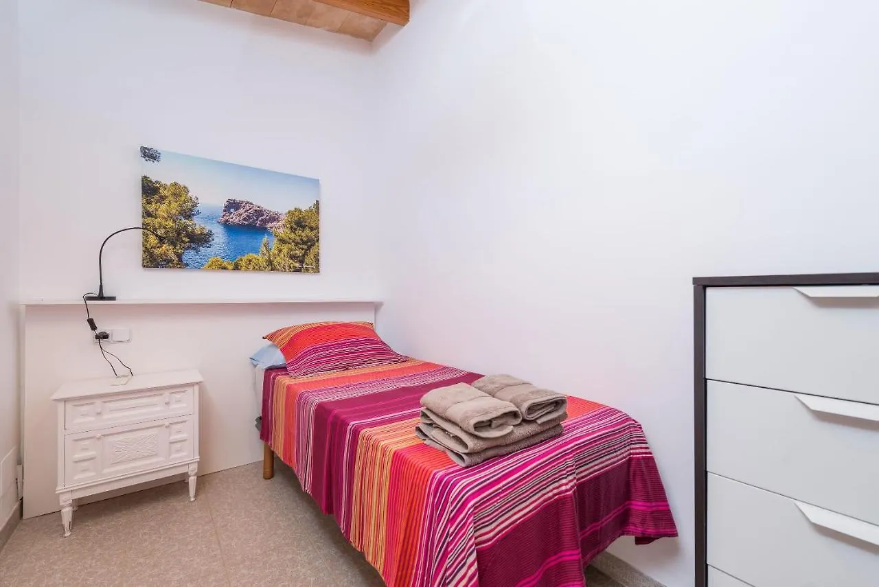 Dos Villas Soller Spain