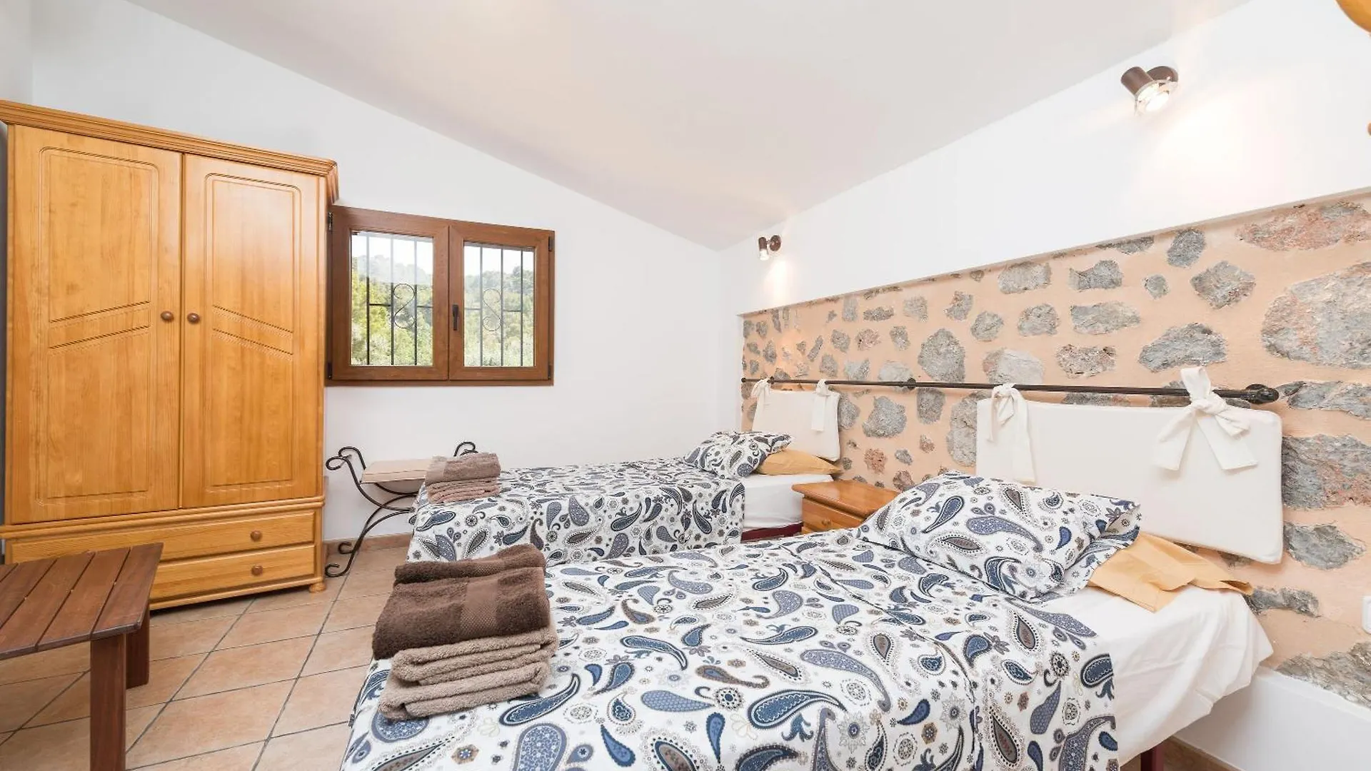 Dos Villas Soller